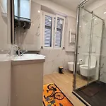 Cozy Near Downtown Appartement