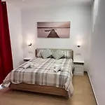 Cozy Near Downtown Appartement
