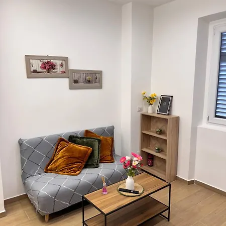 Cozy Near Downtown