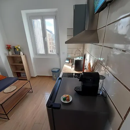 Cozy Near Downtown Apartamento Turín
