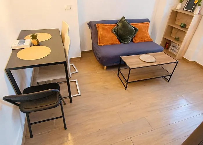 Cozy Near Downtown *